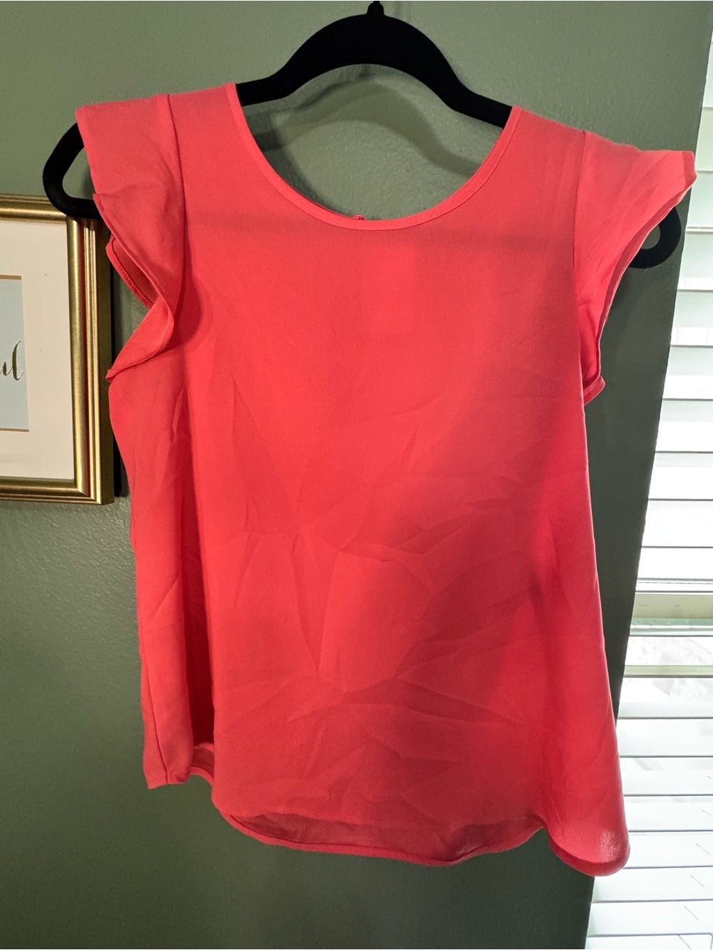 Coral Flutter Sleeve Blouse Resort Chic Coastal Summer Top Size Small - Picture 3 of 3